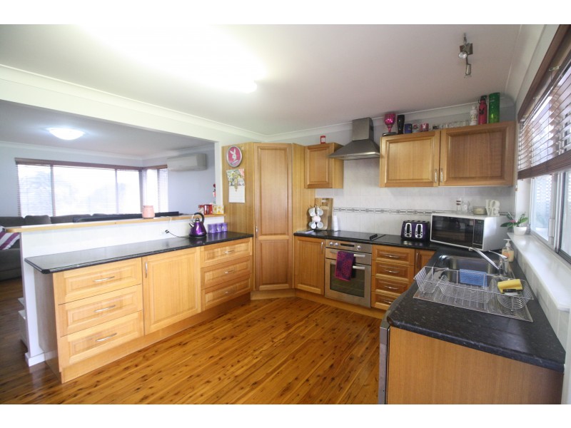 64 Adams Street, Heddon Greta NSW 2321
