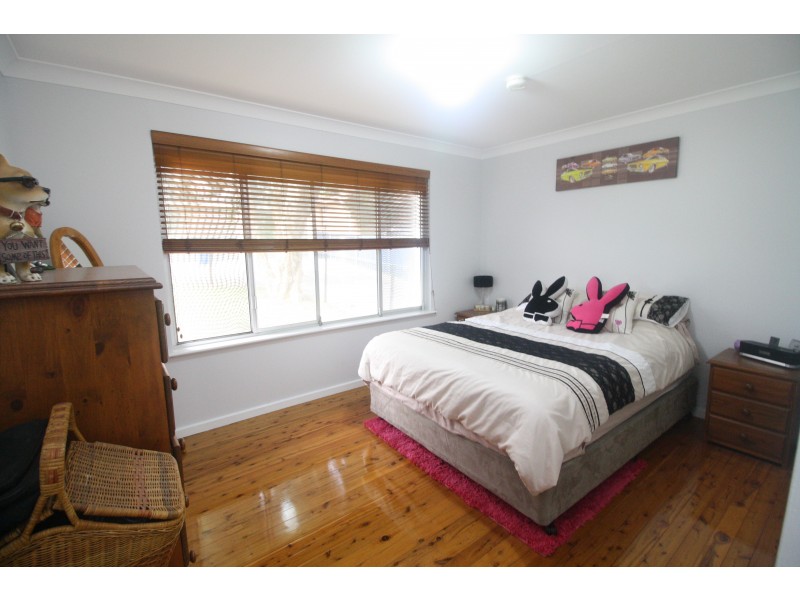 64 Adams Street, Heddon Greta NSW 2321