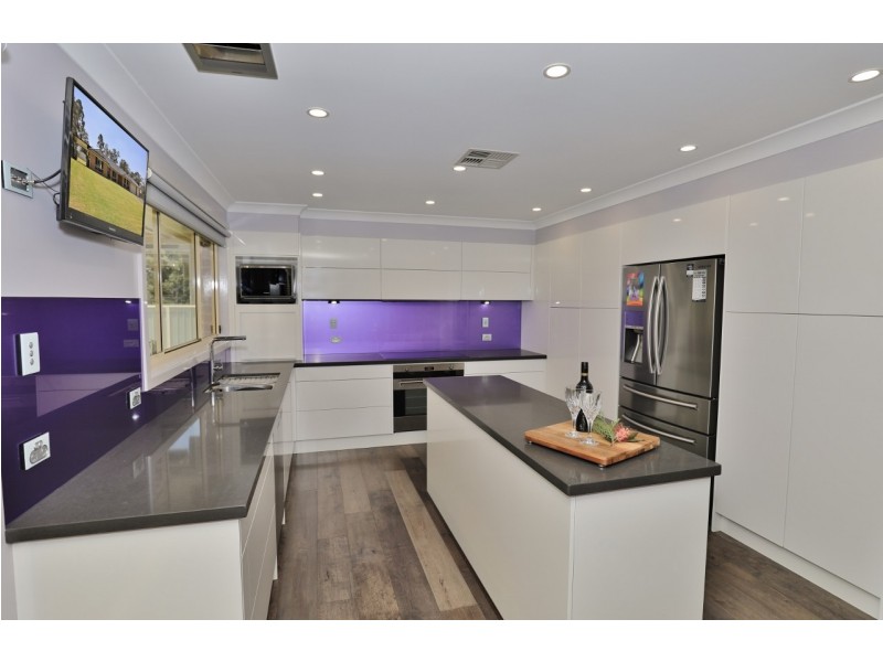 9 Kookaburra Close, Weston NSW 2326