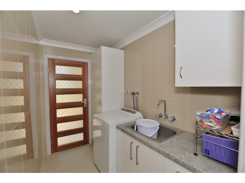 9 Kookaburra Close, Weston NSW 2326