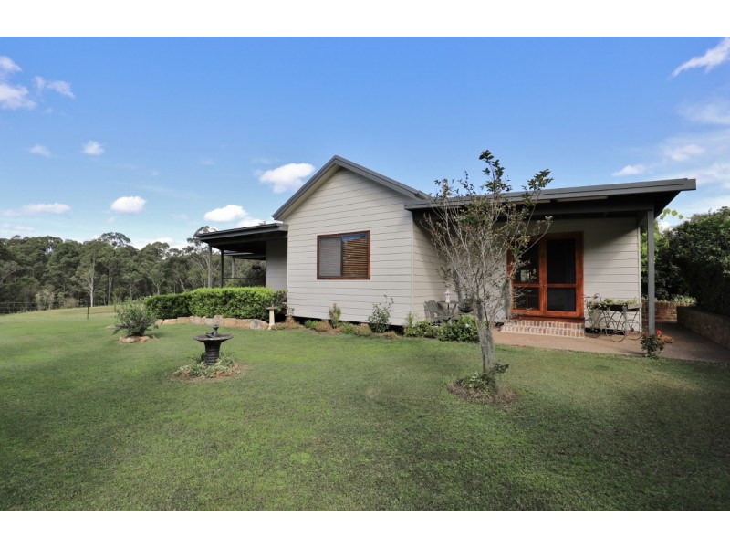 70 Boundary Street, Bishops Bridge NSW 2326