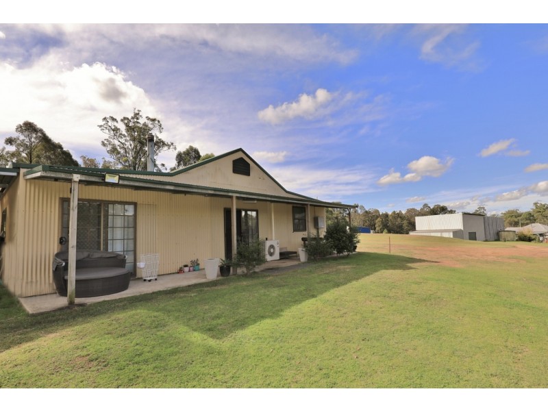 70 Boundary Street, Bishops Bridge NSW 2326