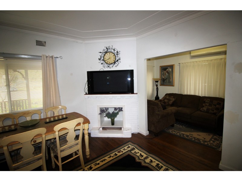21 Quarrybylong Street, Cessnock NSW 2325