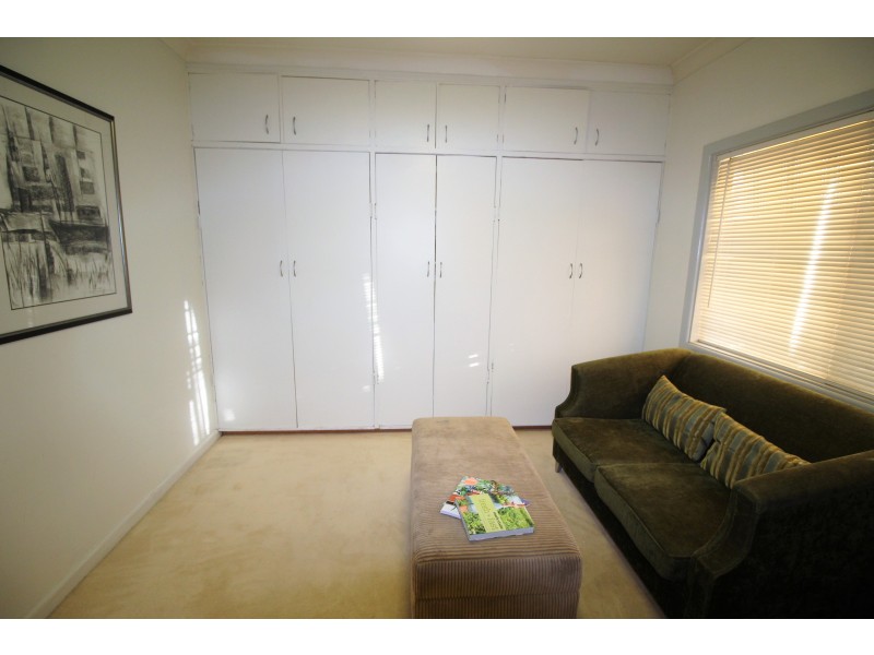 21 Quarrybylong Street, Cessnock NSW 2325