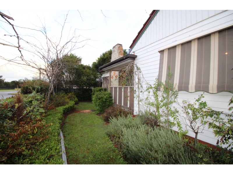 21 Quarrybylong Street, Cessnock NSW 2325
