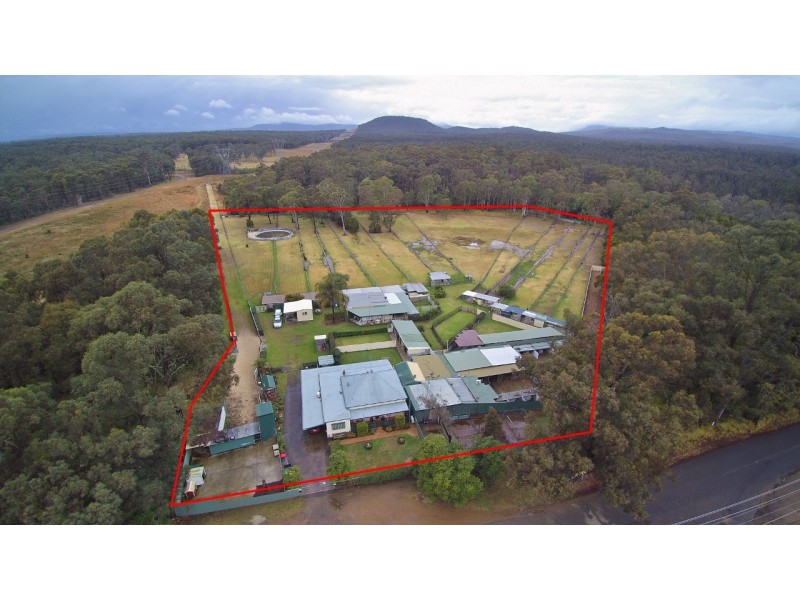 1 Neath Road, Neath NSW 2326