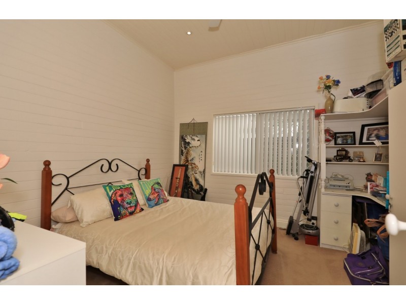 1 Neath Road, Neath NSW 2326