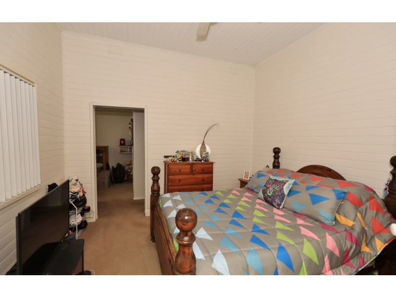 1 Neath Road, Neath NSW 2326