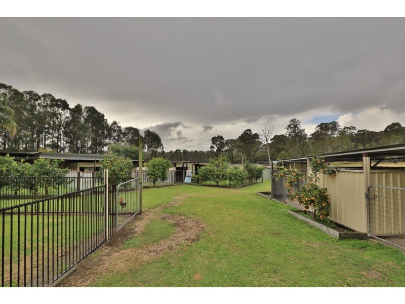1 Neath Road, Neath NSW 2326