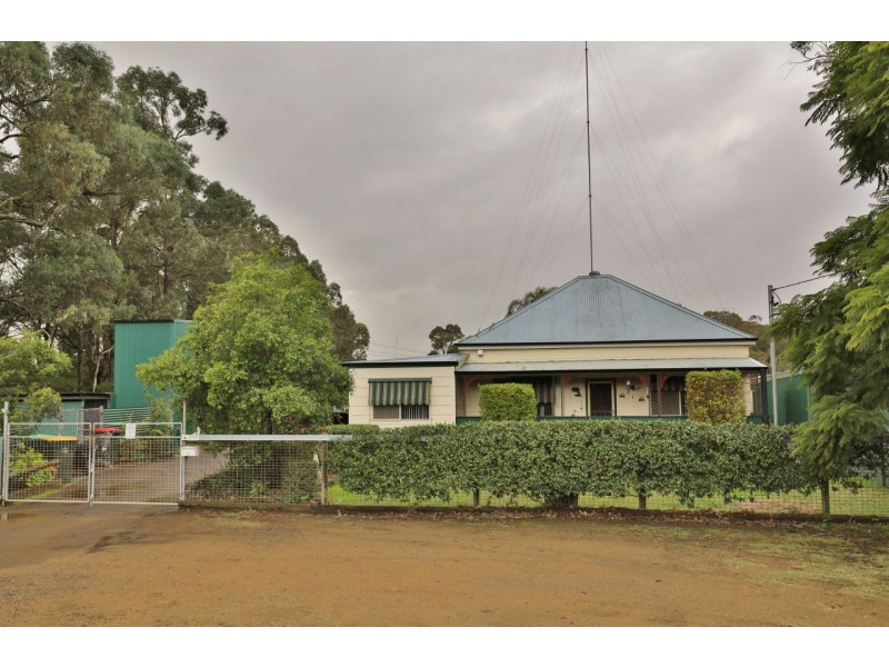 1 Neath Road, Neath NSW 2326