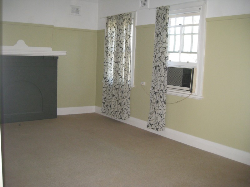 259 Cessnock Road, Abermain NSW 2326