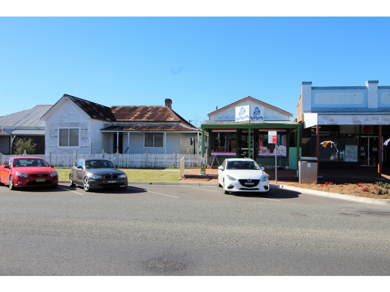 57 Station St, Weston NSW 2326