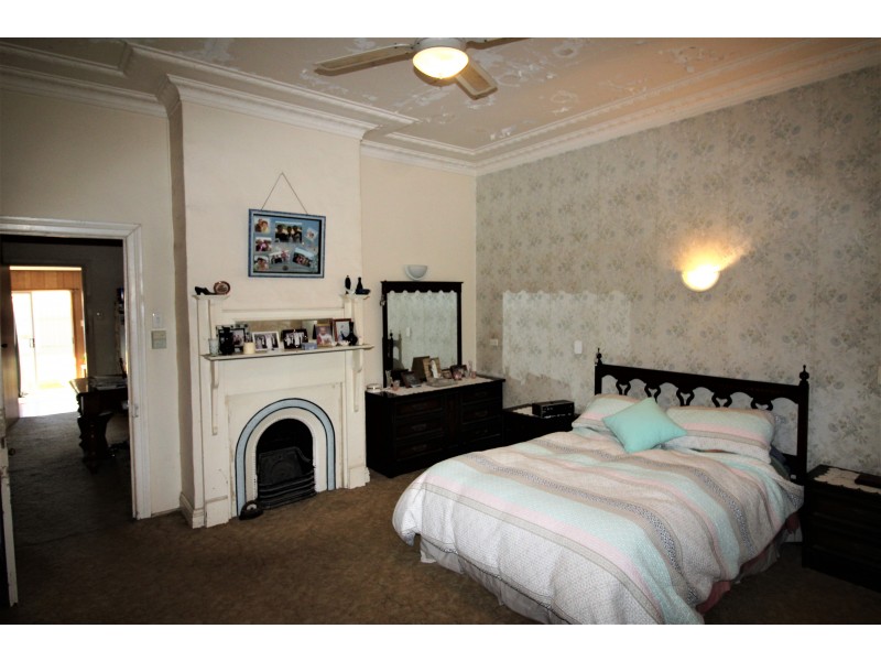 57 Station St, Weston NSW 2326