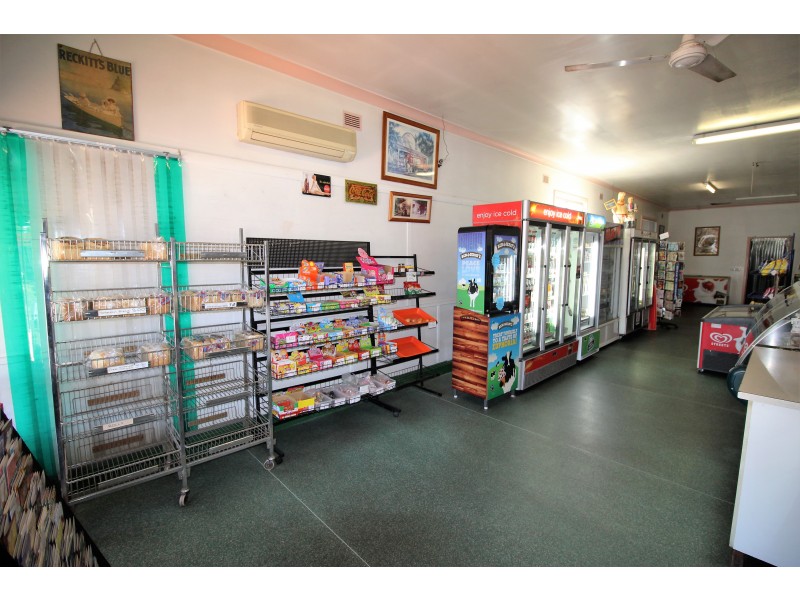 57 Station St, Weston NSW 2326