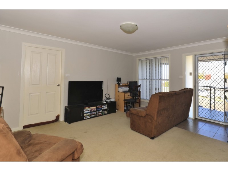 15 Fairview Place, Cessnock NSW 2325