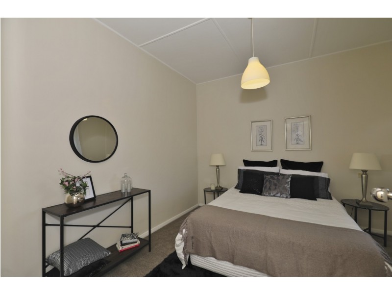 5 Cooma Street, Abermain NSW 2326