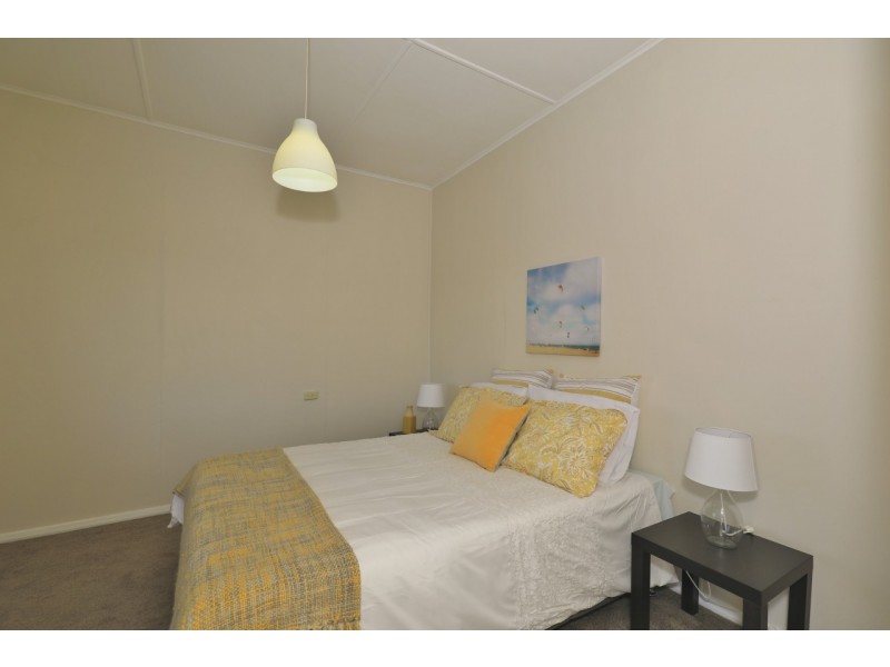 5 Cooma Street, Abermain NSW 2326