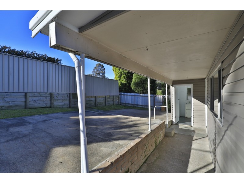 5 Cooma Street, Abermain NSW 2326