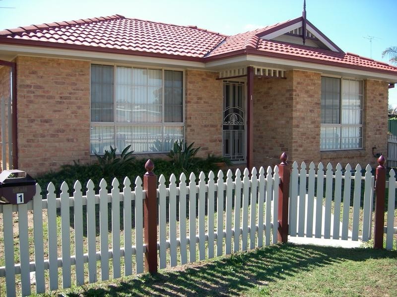 2/27 Darwin, Cessnock NSW 2325