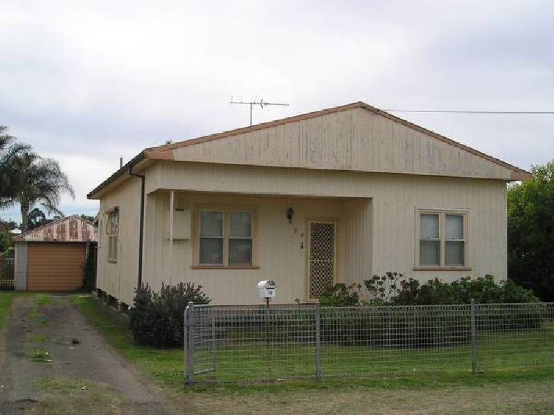 74 Mount View Road, Cessnock NSW 2325