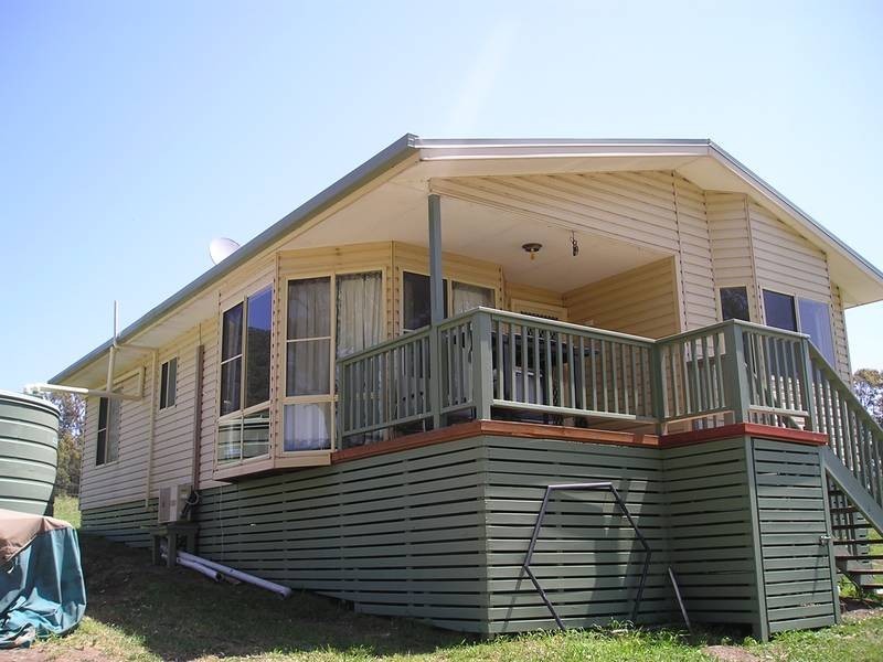 339 Heaton Road, Quorrobolong NSW 2325