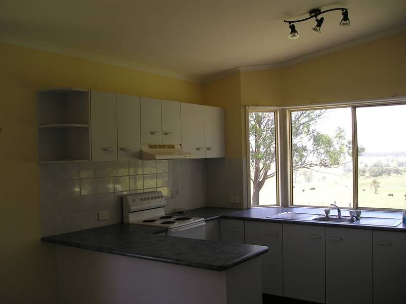 339 Heaton Road, Quorrobolong NSW 2325