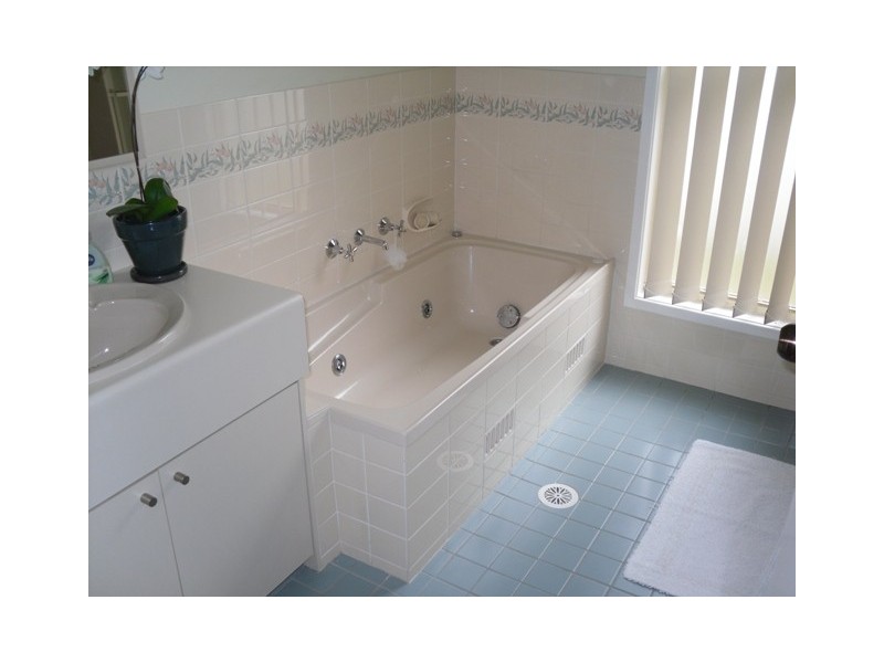 15 Lavender St, Cessnock NSW 2325