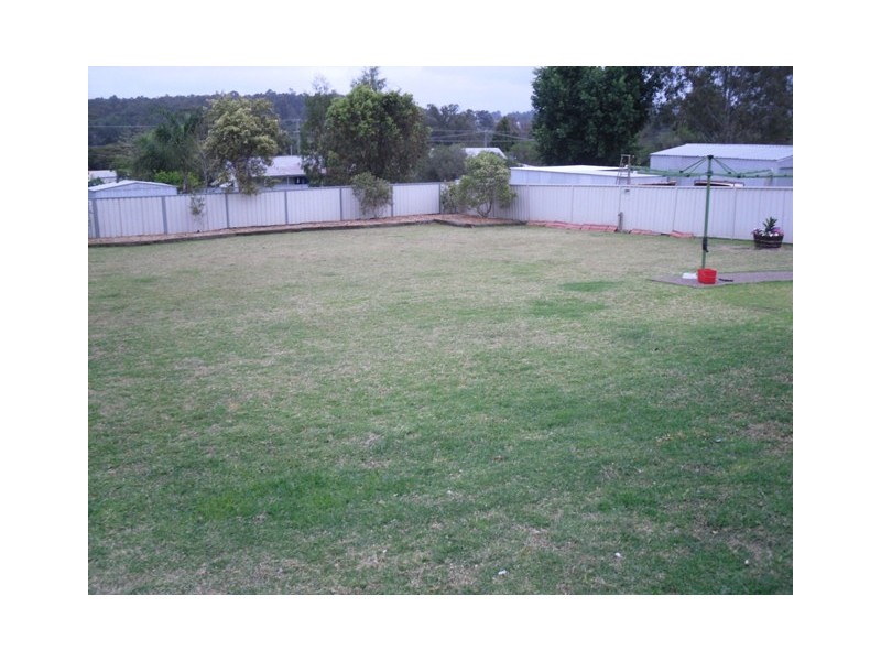 15 Lavender St, Cessnock NSW 2325