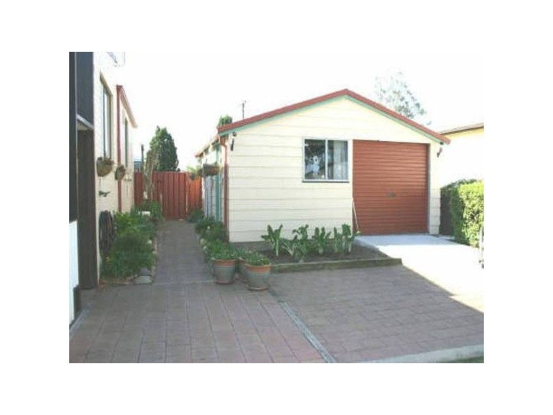 60 Sixth Street, Weston NSW 2326