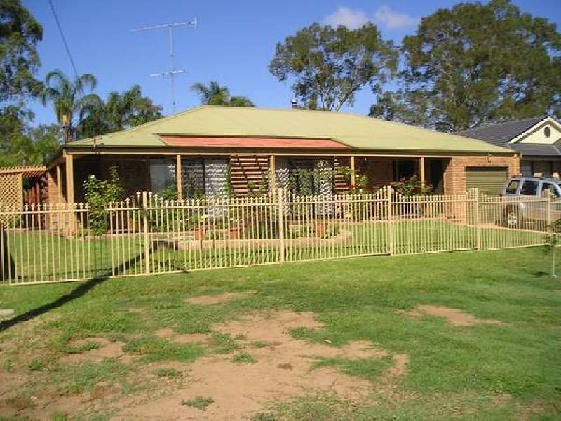 12 Reid Street, North Rothbury NSW 2335