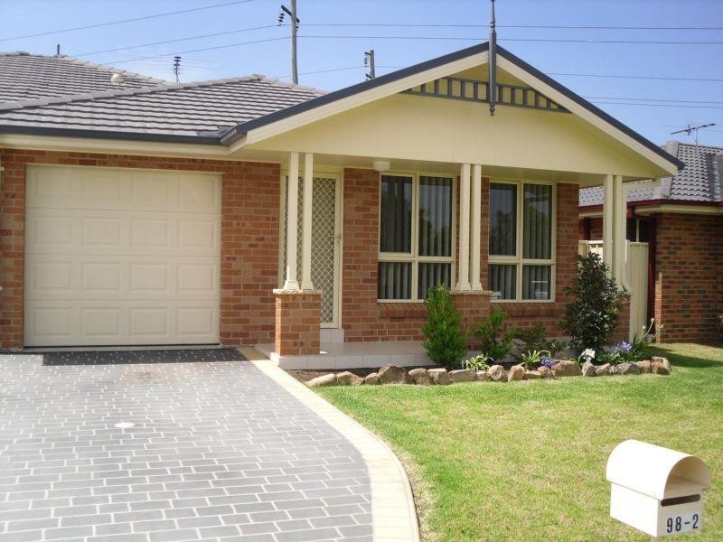 2/98 Main Road, Heddon Greta NSW 2321