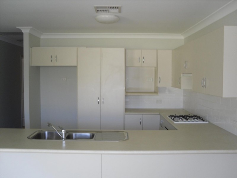 2/98 Main Road, Heddon Greta NSW 2321