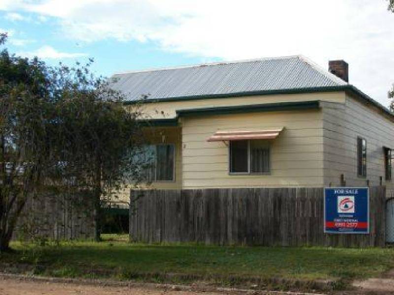 4 Marlton Avenue, Cessnock NSW 2325
