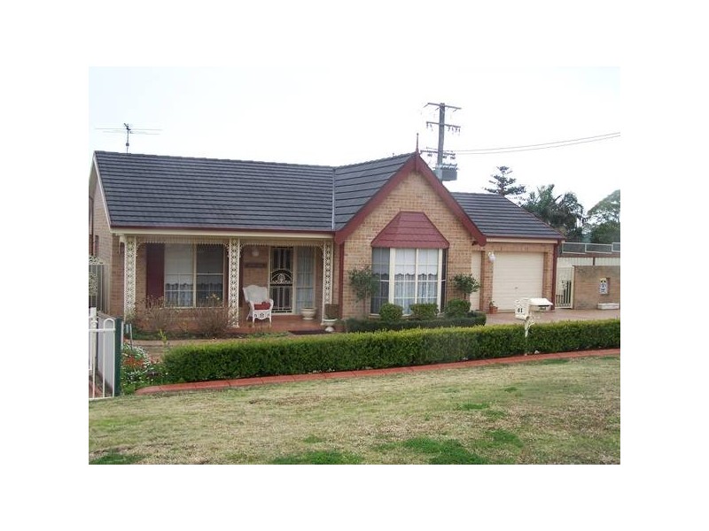 61 Clift Street, Heddon Greta NSW 2321