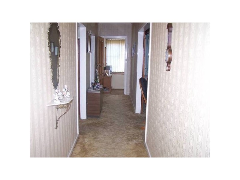 Deakin, Kurri Kurri NSW 2327