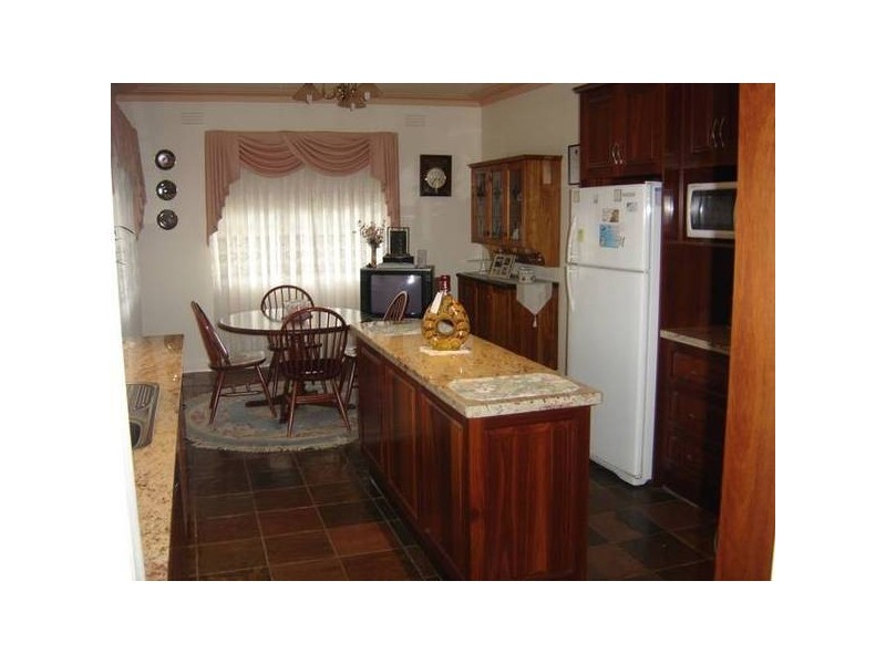 Main Rd, Paxton NSW 2325