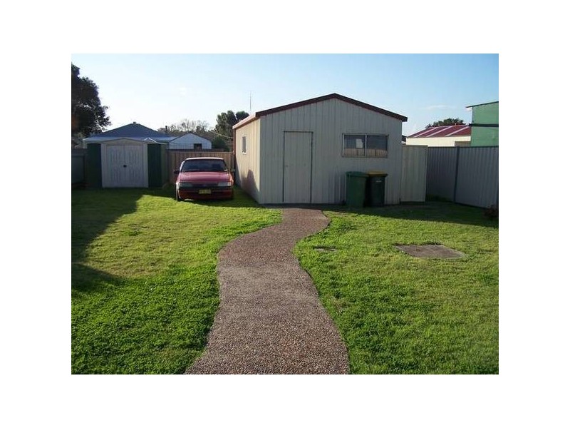 9 Lang Street, Kurri Kurri NSW 2327