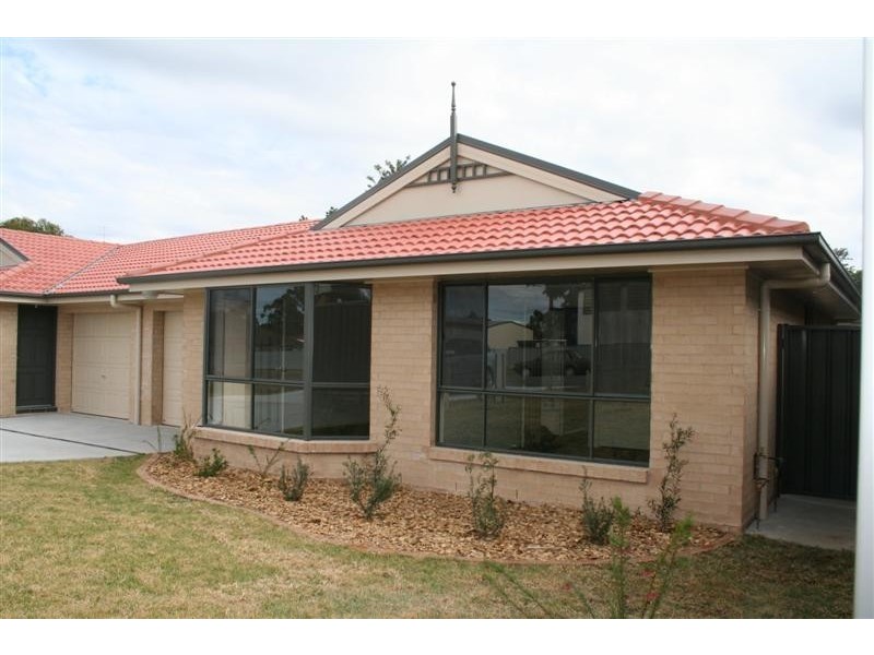 1/43 Kearsley Street, Aberdare NSW 2325