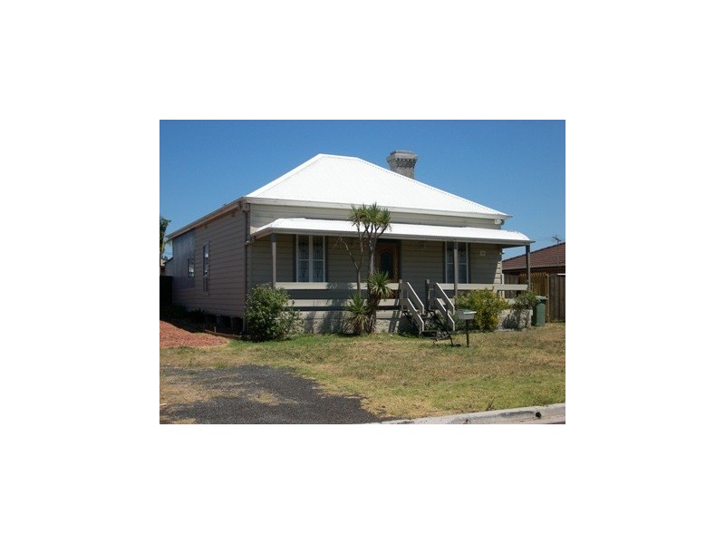 65 Love Street, Cessnock NSW 2325