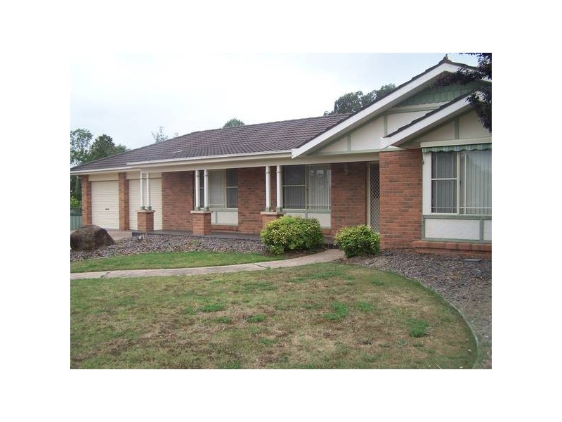 15 Casey Close, Kurri Kurri NSW 2327