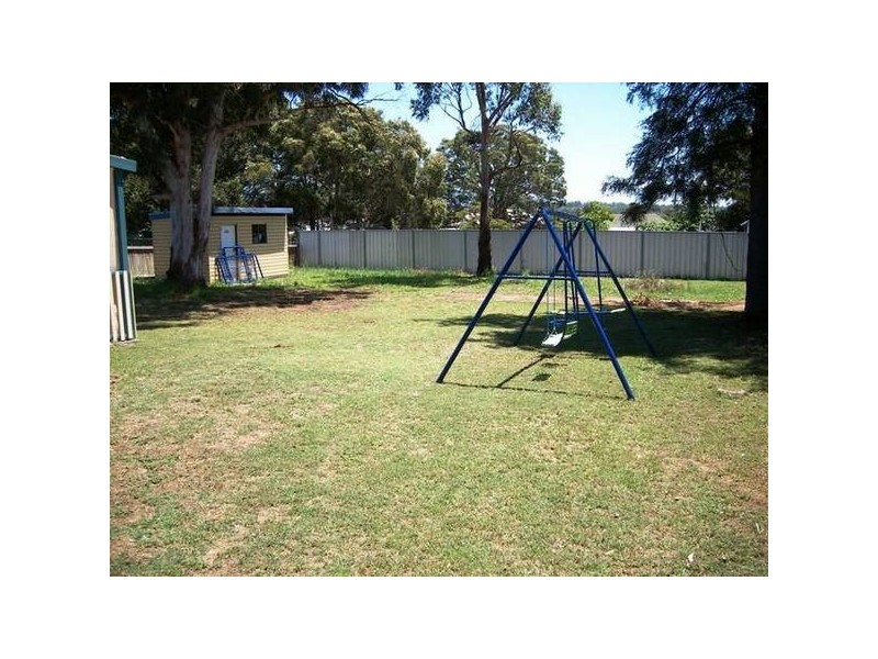 34 Wollombi Rd, Cessnock NSW 2325