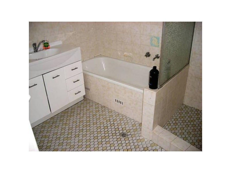 36 Eighth St, Weston NSW 2326