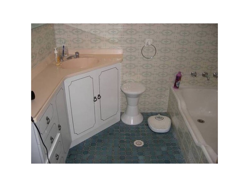 25 Margaret St, Cessnock NSW 2325