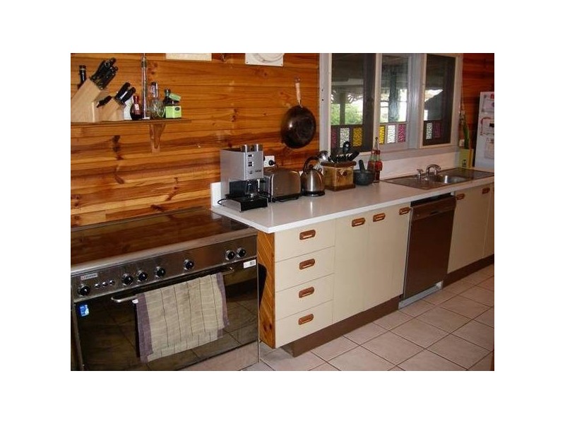 9 Comfort Ave, Cessnock NSW 2325