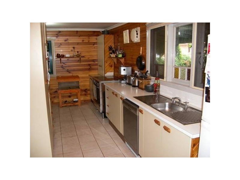 9 Comfort Ave, Cessnock NSW 2325