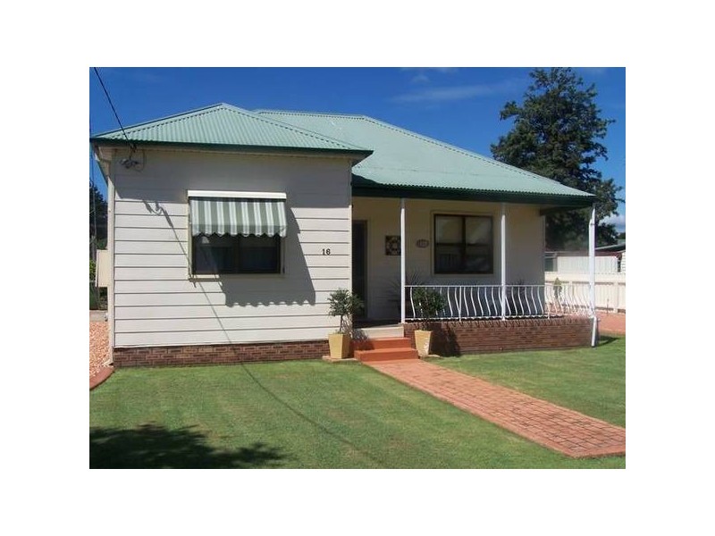 16 Swanson Street, Weston NSW 2326
