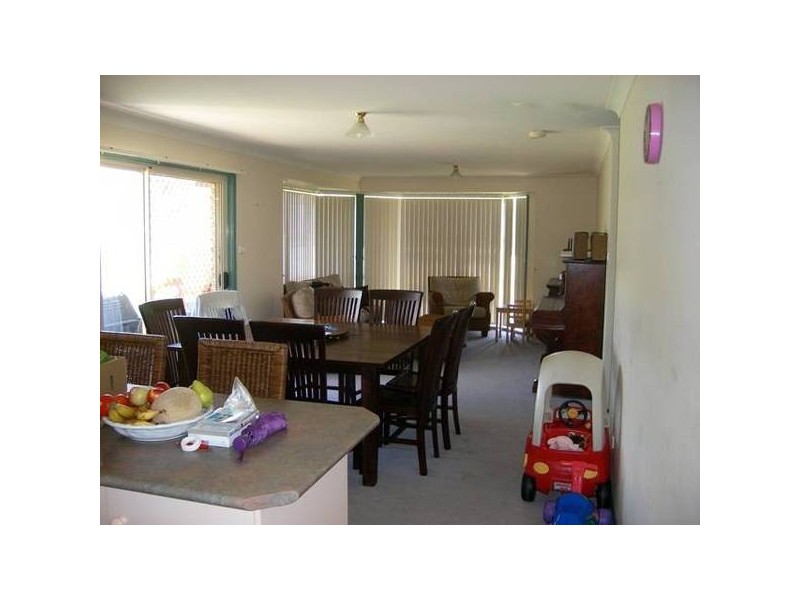 6 Tulloch Terrace, Cessnock NSW 2325