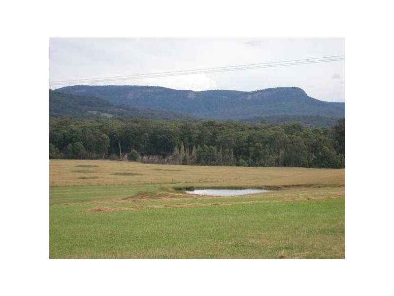 242 Leggetts Drive, Mount Vincent NSW 2323