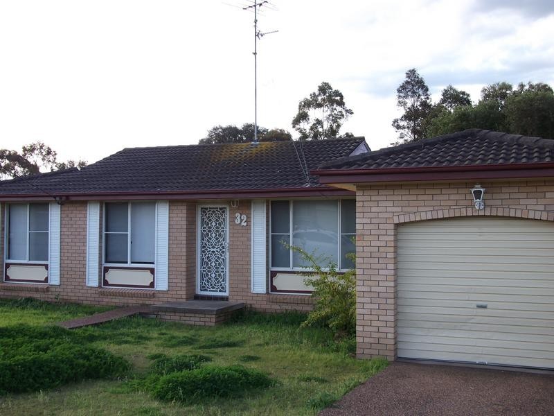 32 Mavis Street, Cessnock NSW 2325