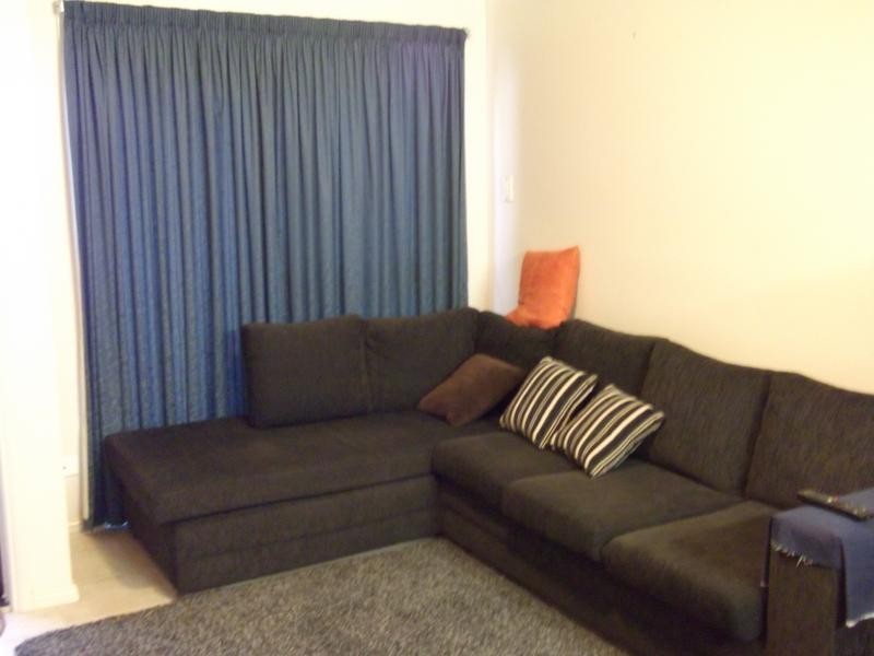 8/102 Mitchell Avenue, Kurri Kurri NSW 2327